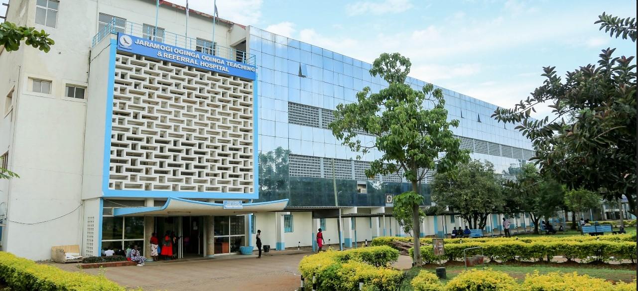 Exterior of Jaramogi Oginga Odinga Teaching and Referral Hospital in Kisumu.